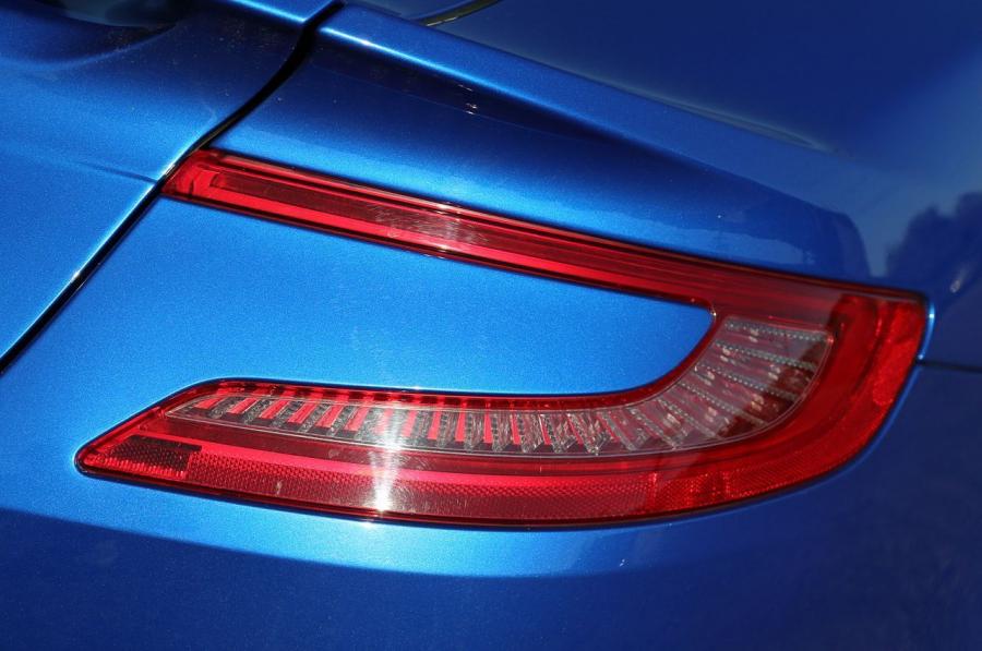 Детали экстерьера Aston Martin Vanquish 2012 года  (NA) (фото 137 из 182)
